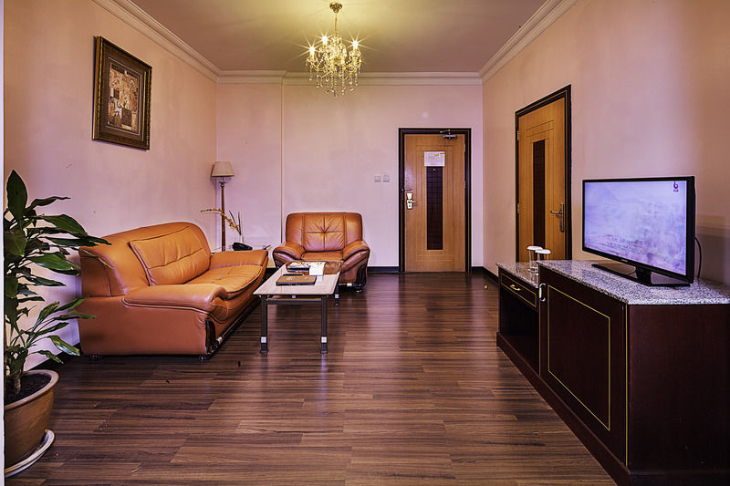 Taj Plaza Hotel Al-Manamah Bagian luar foto