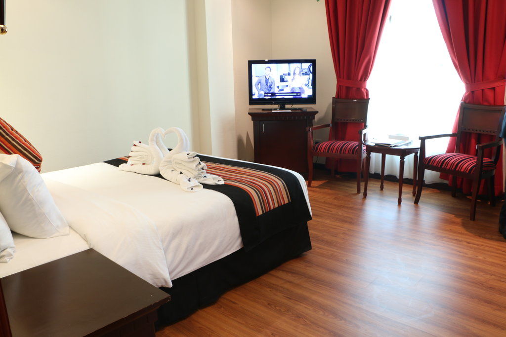 Taj Plaza Hotel Al-Manamah Bagian luar foto
