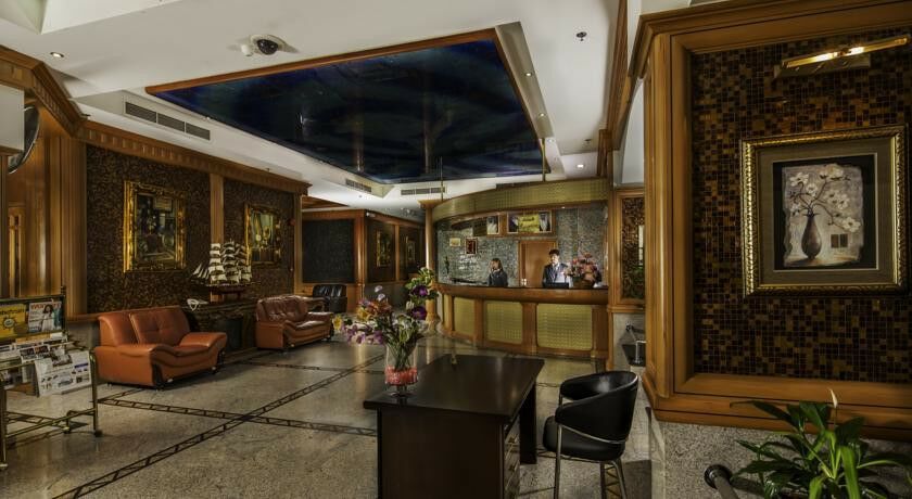 Taj Plaza Hotel Al-Manamah Bagian luar foto