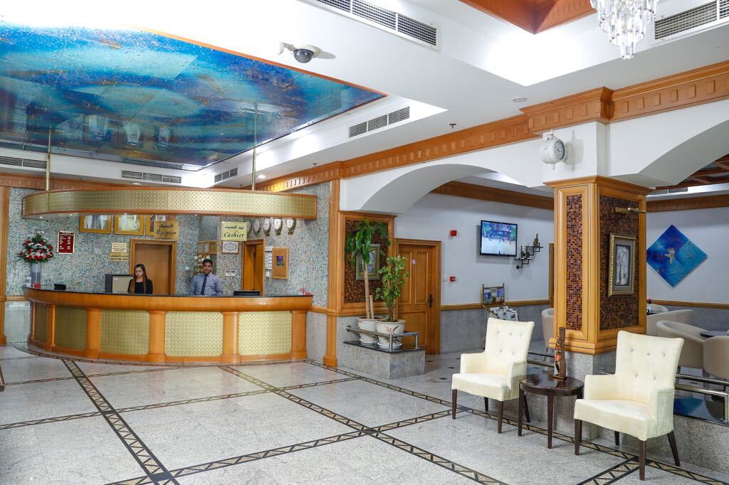 Taj Plaza Hotel Al-Manamah Bagian luar foto